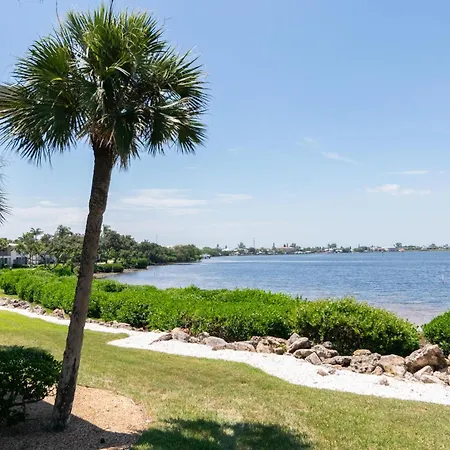 Villa West Bay Cove 231